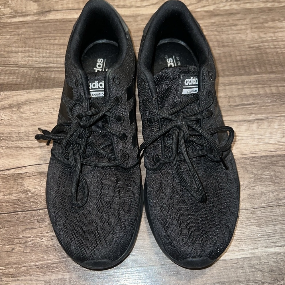 ADIDAS SHOES - Picture 4 of 6